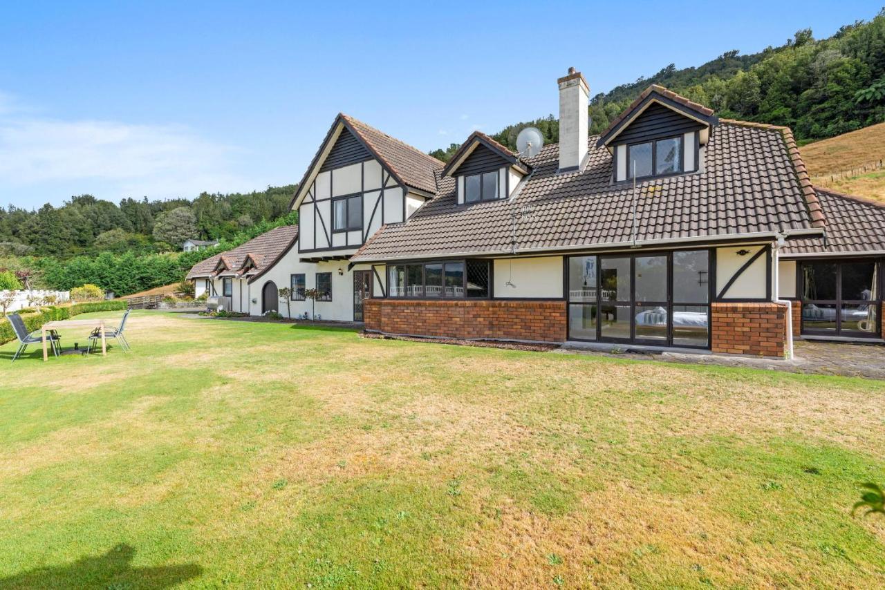Skyline Mountain View Lodge Up To 16 People Rotorua Dış mekan fotoğraf